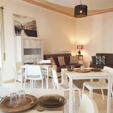 La Maison - Vertice * Fondi