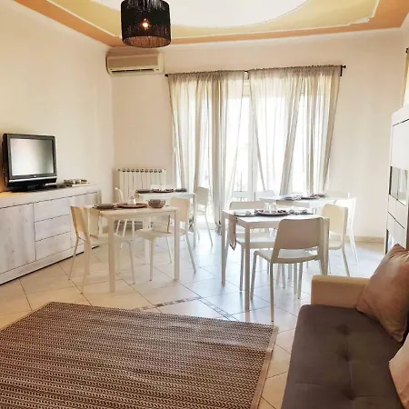 La Maison - Vertice * Fondi